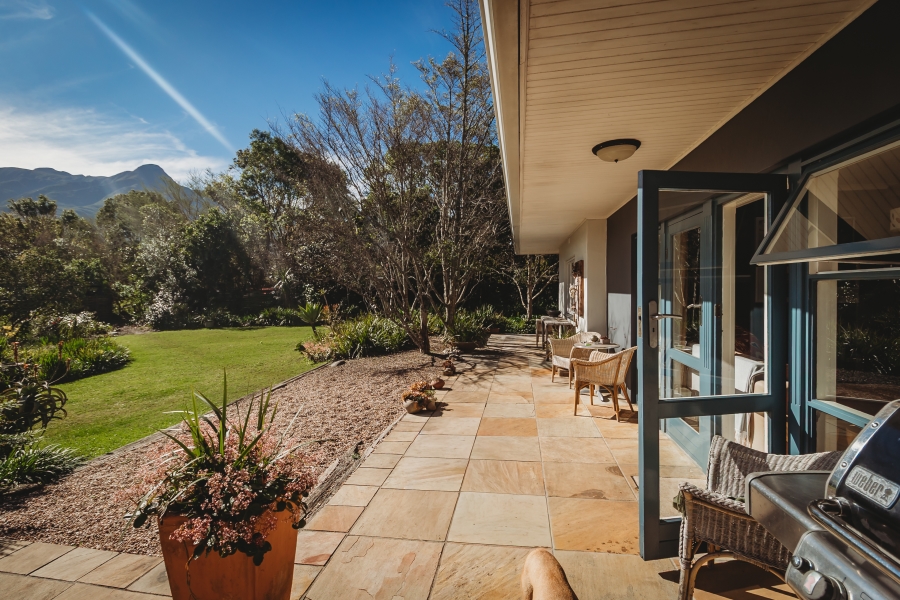 4 Bedroom Property for Sale in Camphersdrift Western Cape